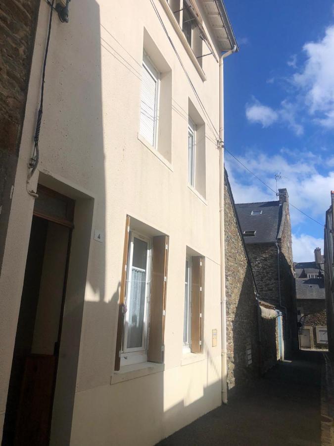 Appartement Rue Nationale - Port De La Houle Cancale Dış mekan fotoğraf